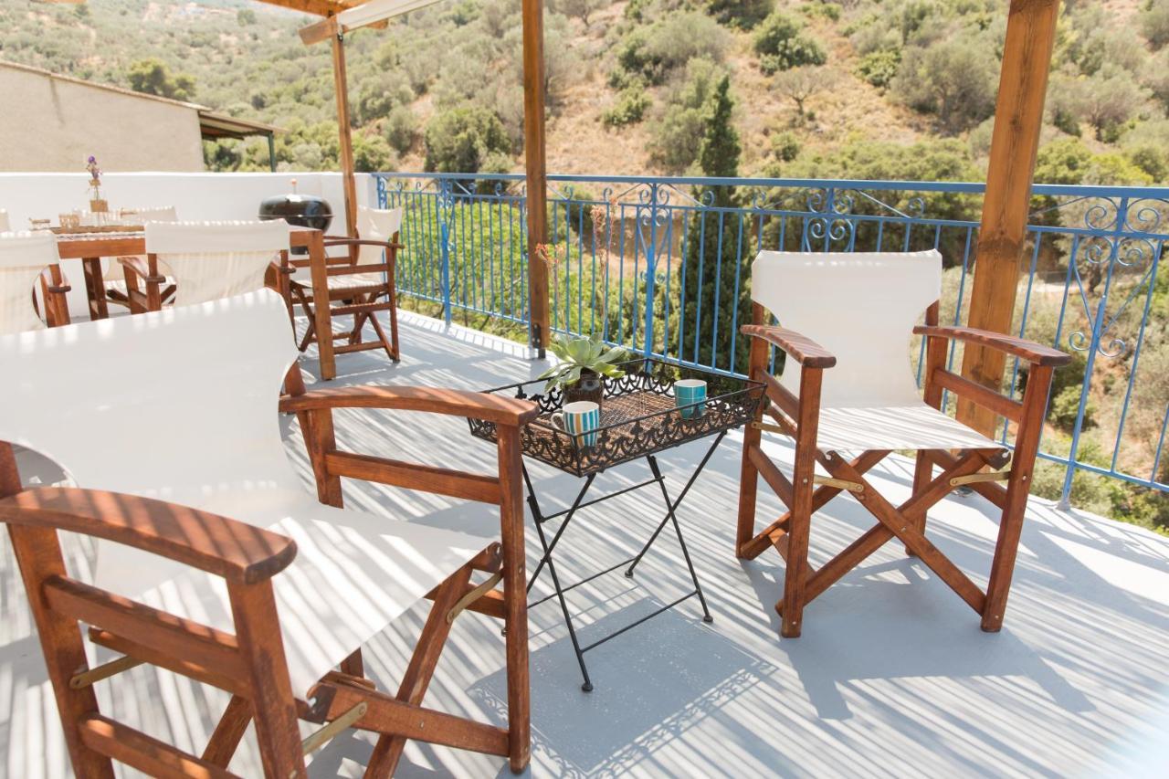 Agiazi Poros Summer House Galatás Eksteriør bilde